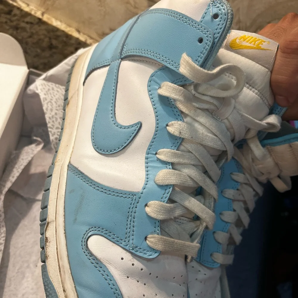 Nike Sky Blue and White High-Tops - Picture 3 of 5
